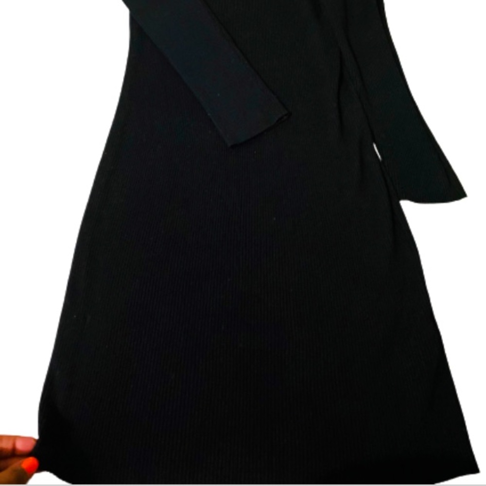 Long black dress long sleeves